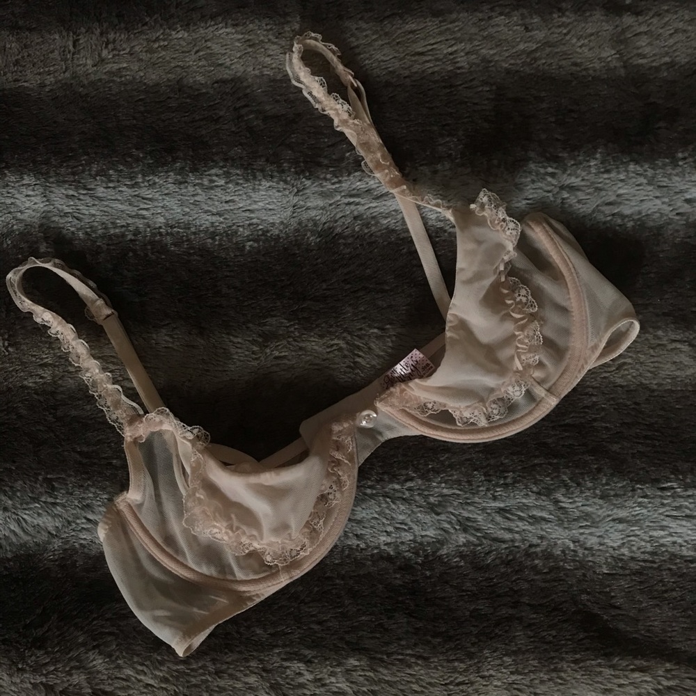 💗 BABY PINK LACE BRA 🤍